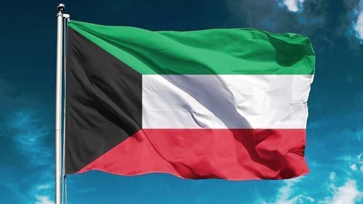 الجيش الكويتي: الدفاعات الجوية تتصدى لهجمات صاروخية ومسيّرات