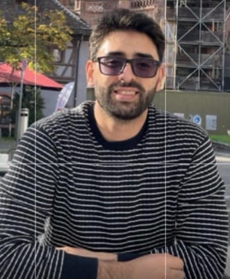 صورة حول : تهنئة وتبريك للمهندس قتيبه محمد خلف الحبابسة الازايده بمناسبة تخرجه من جامعة فرايبورغ بألمانيا وحصوله على الماجستير في هندسة الطاقة الشمسية بتقدير امتياز تهنئة وتبريك للمهندس قتيبه محمد خلف الحبابسة الازايده بمناسبة تخرجه من جامعة فرايبورغ بألمانيا وحصوله على الماجستير في هندسة الطاقة الشمسية بتقدير امتياز