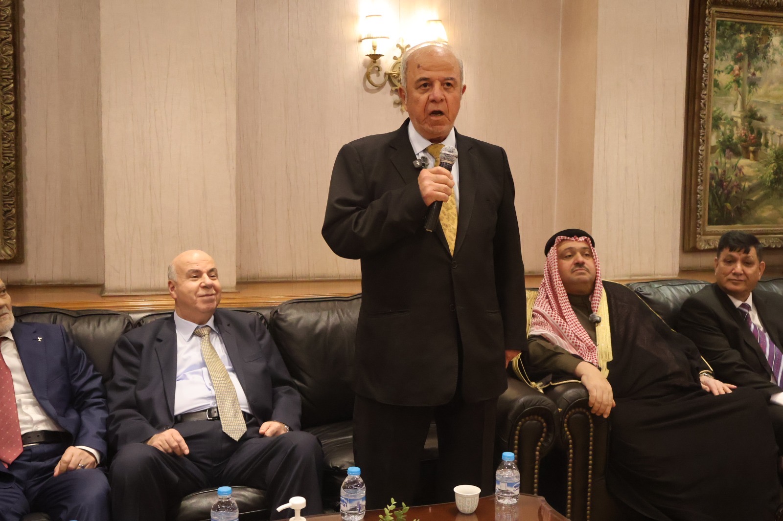 نادي الملك حسين يشهد مصاهرة ونسب بين آل الراميني وآل النعيمي بحضور وجهاء واقرباء واصدقاء العائلتين "شاهد الصور"