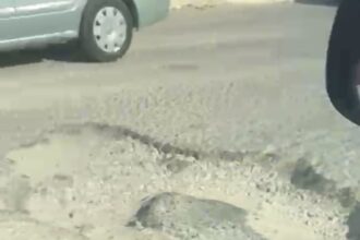 مواطنون يشتكون من حفريات خطرة بطريق محكمة الكرك والمستشفى الحكومي ويطالبون بصيانته