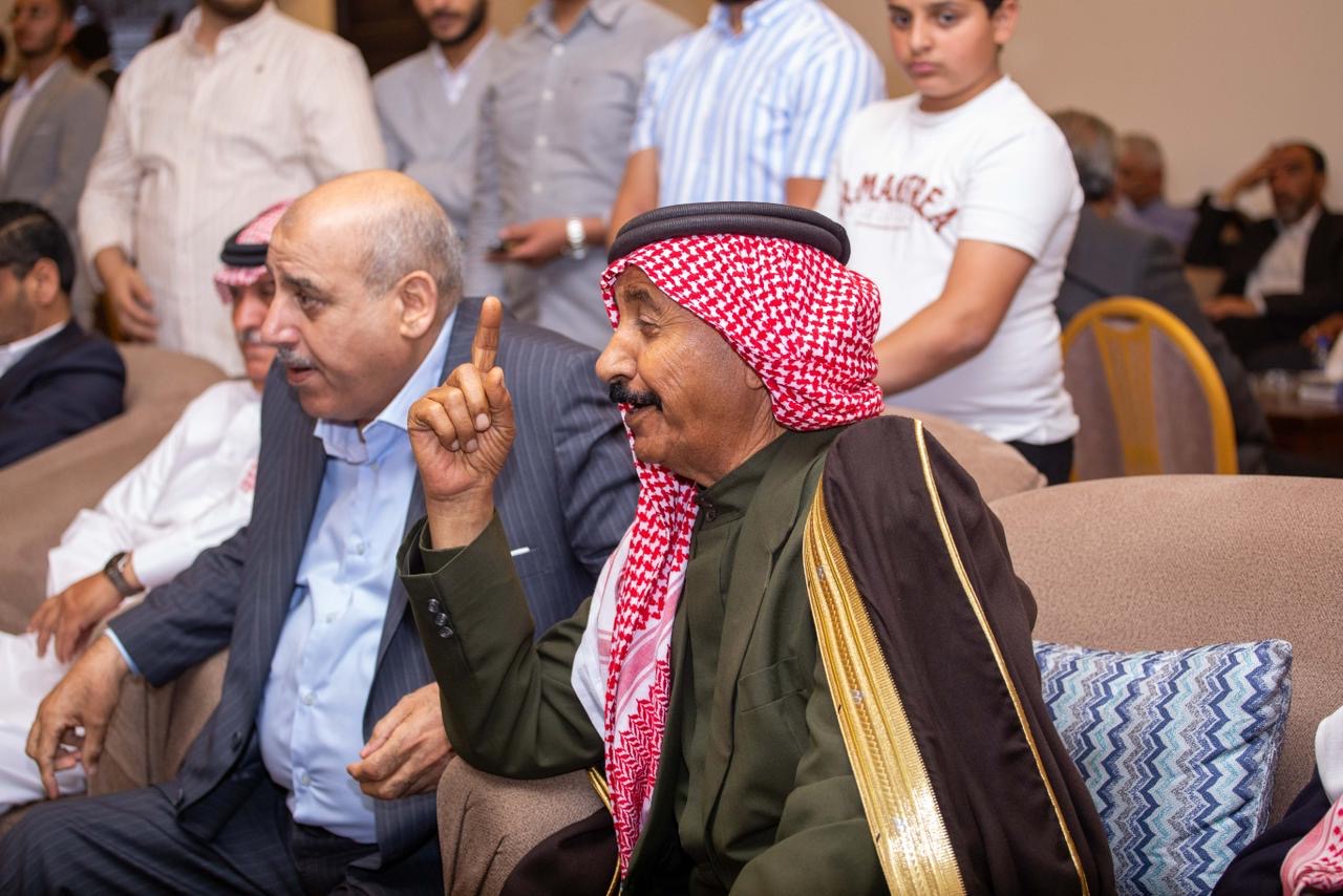 الساكت والقاضي نسايب