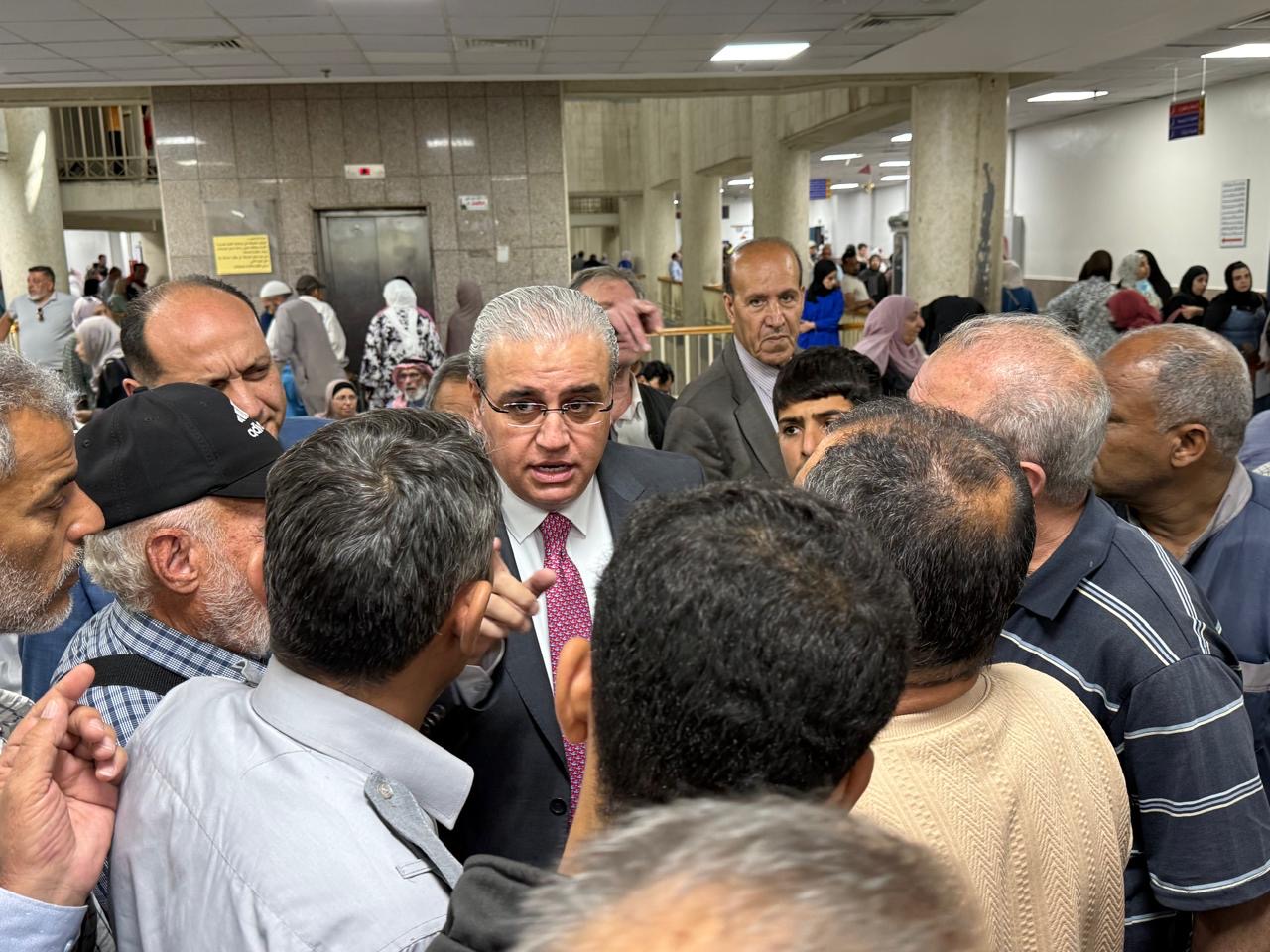 البدور "في مستشفى حمزة": إعادة توزيع عيادات الاختصاص وتخفيف الضغط على الصيدلية والمختبر