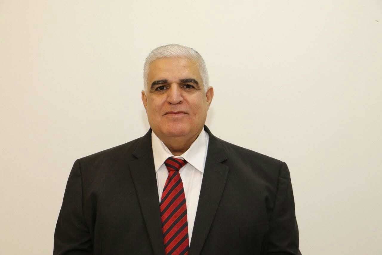 اسماعيل صبحي الجراح يتقدم بأجمل التهاني والتبريكات للأستاذ عمر الجراح