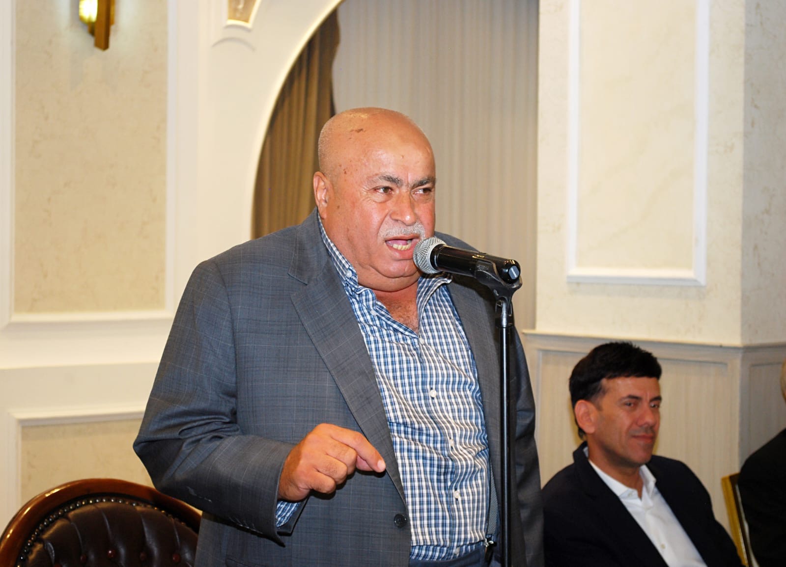 حداد و أبو طويلة نسايب .. عطية طلب و الخصاونة أجاب