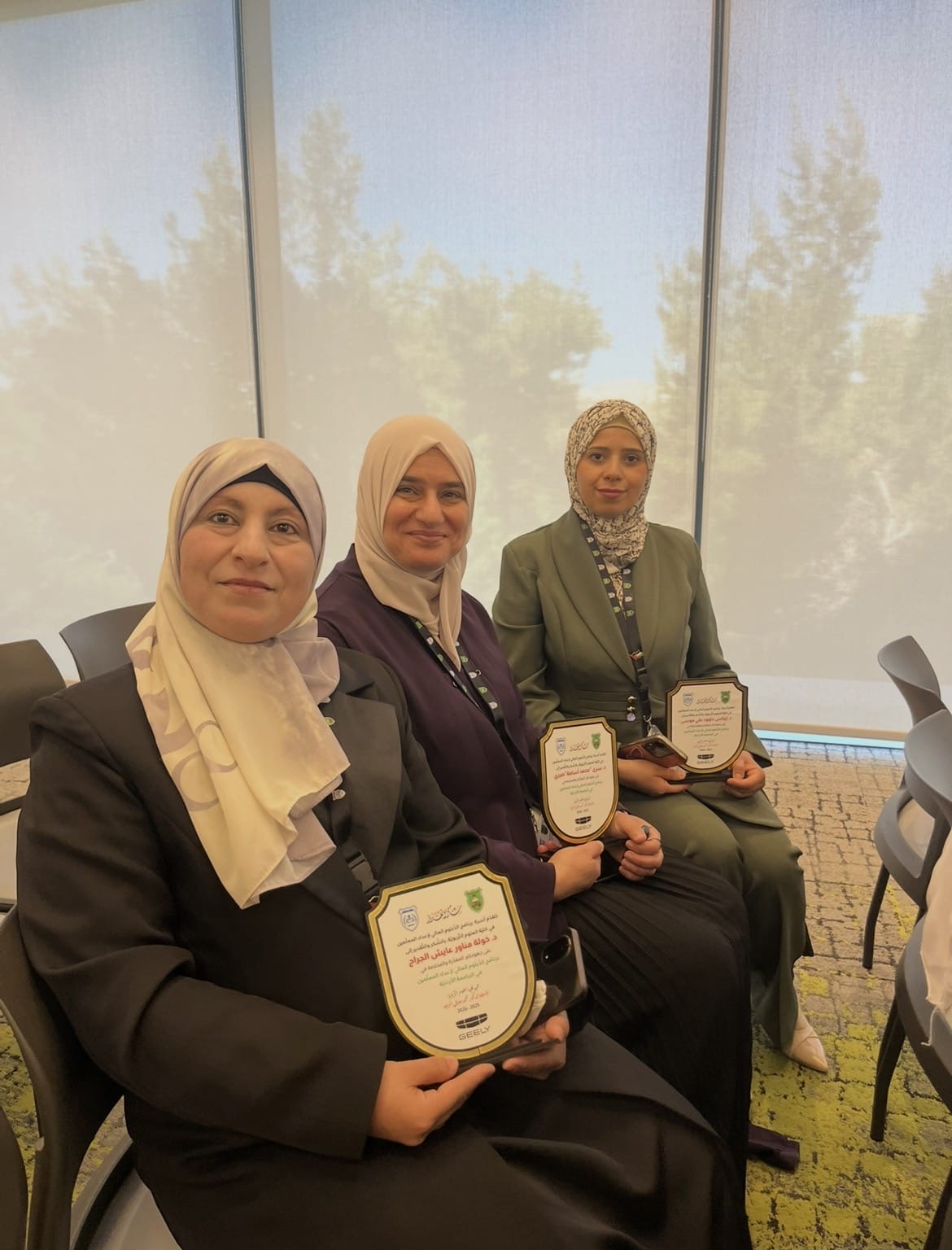 جيلي الأردن ترعى معرض البحوث والمشاريع الاستقصائية لطلبة الدبلوم العالي لإعداد المعلمين في الجامعة الأردنية