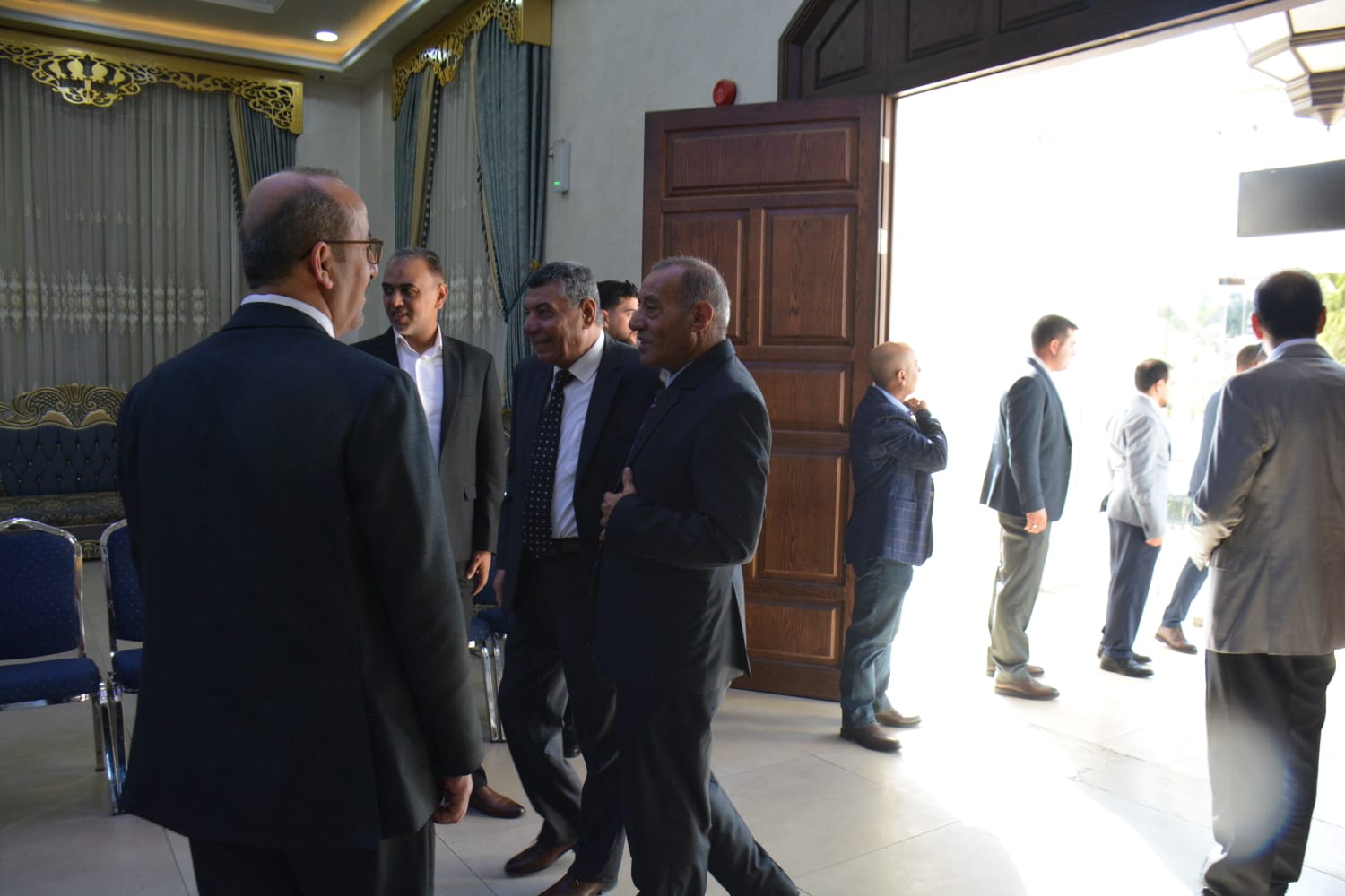العدوان والعموش نسايب …… العدوان طلب والقلاب أعطى