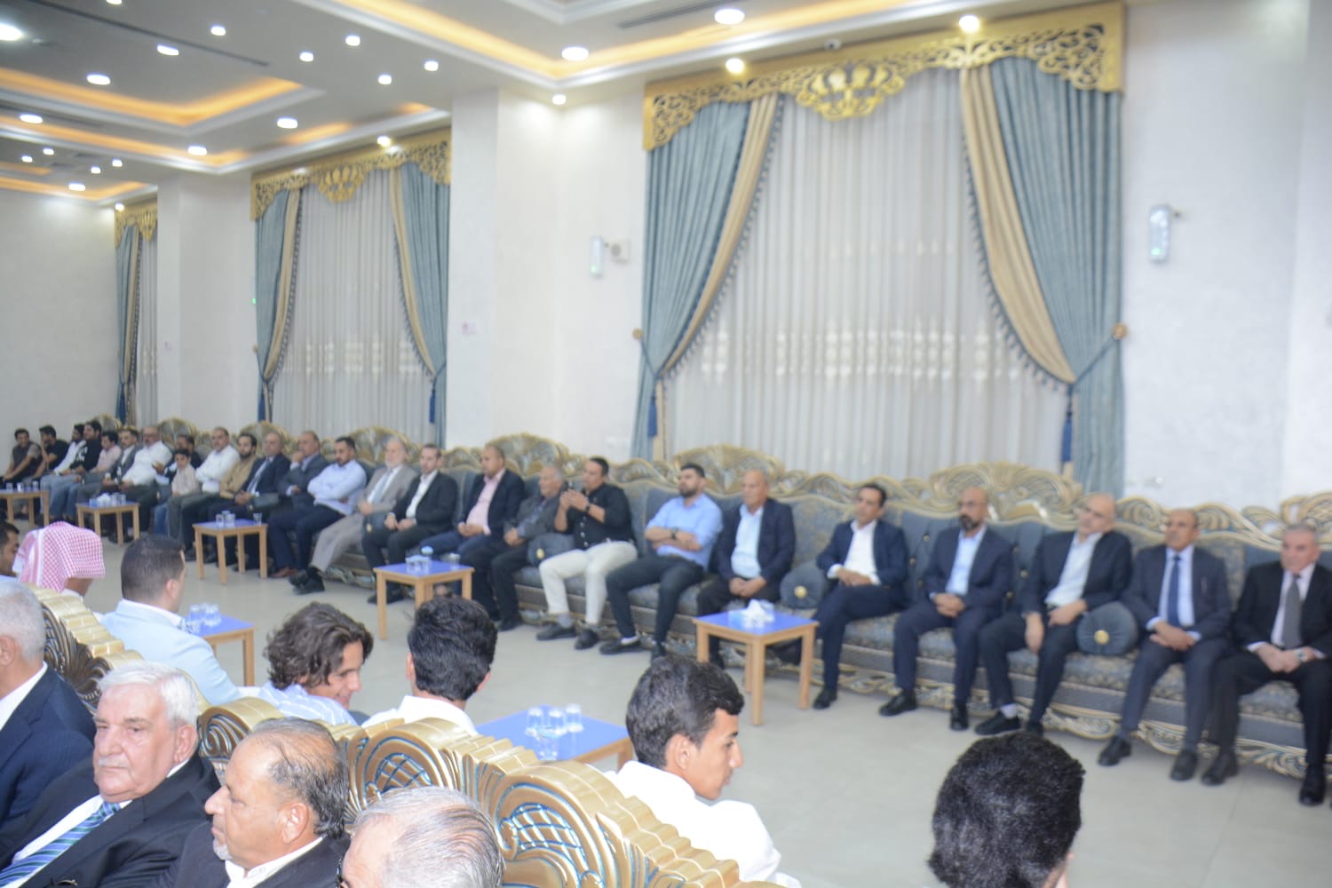 العدوان والعموش نسايب …… العدوان طلب والقلاب أعطى