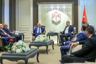 السعود يؤكد خلال لقائه وفداً فلسطينياً ثوابت الموقف الأردني بقيادة الملك في دعم القضية الفلسطينية