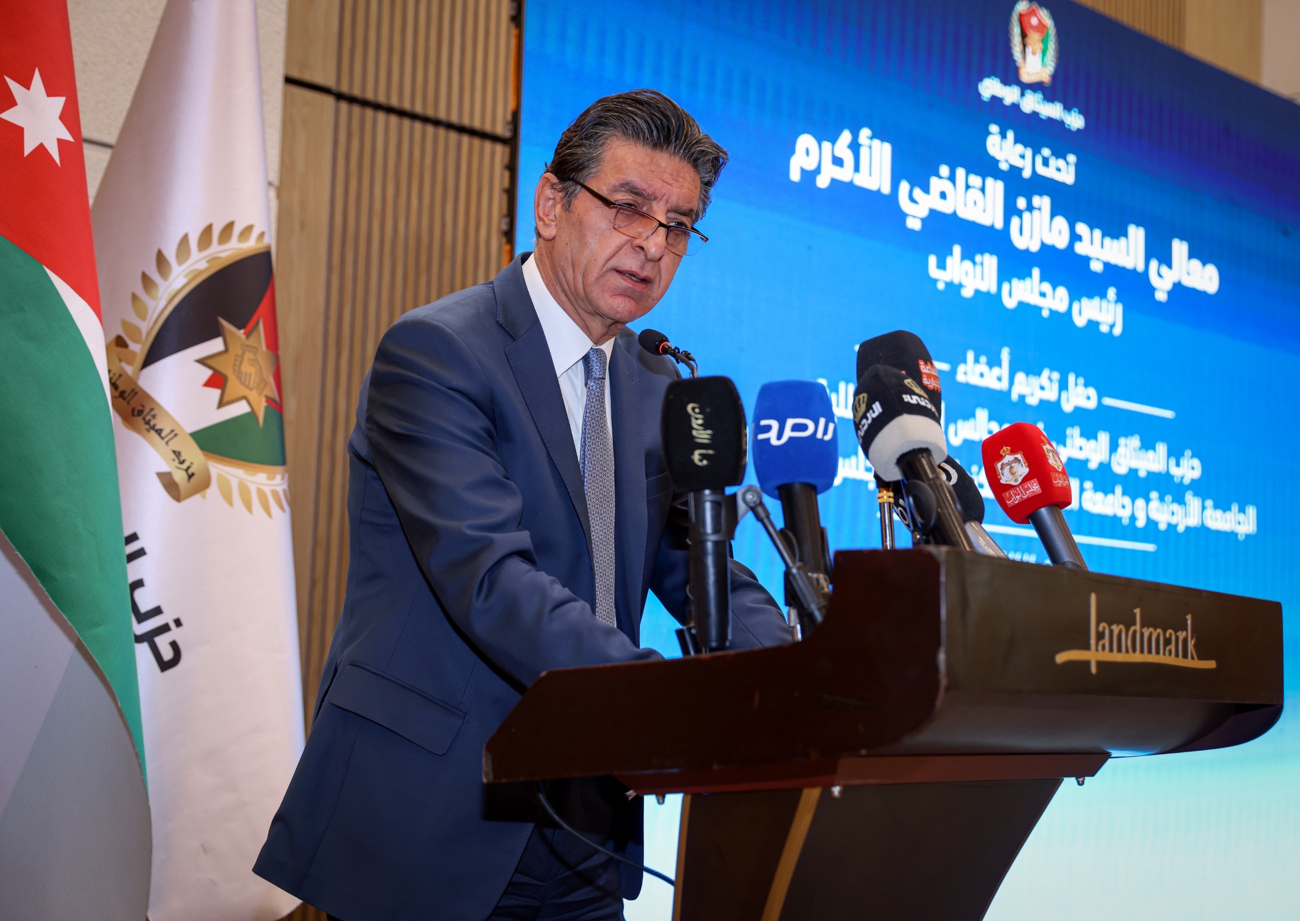 القاضي يرعى حفل تكريم الفائزين من طلبة حزب الميثاق في انتخابات مجلس شباب 21