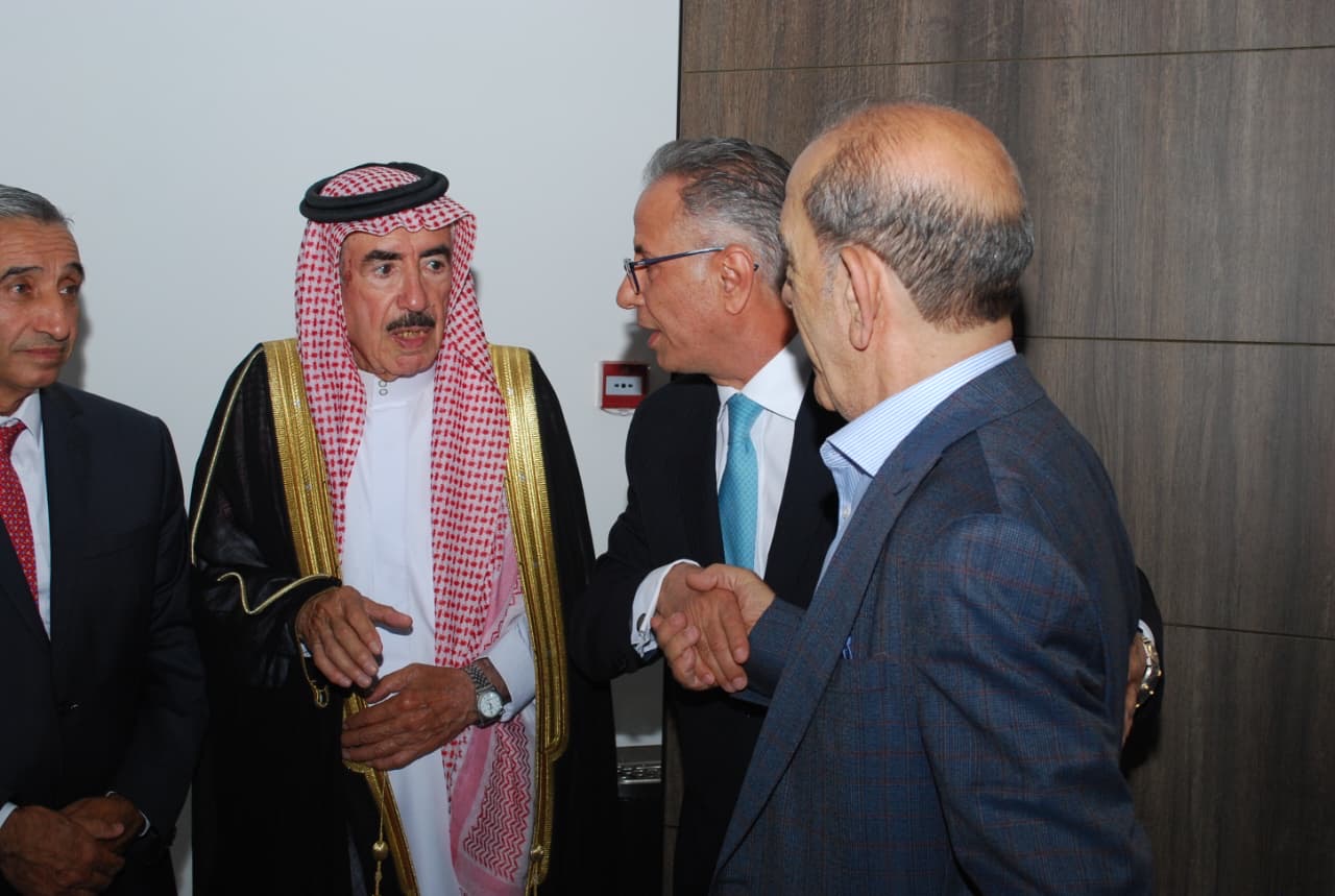 العزة والشوابكة نسايب.. دودين طلب وجابر اعطى- صور