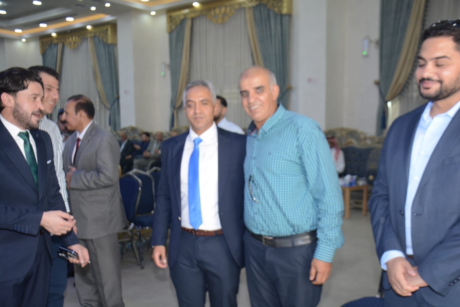 العدوان والعموش نسايب …… العدوان طلب والقلاب أعطى