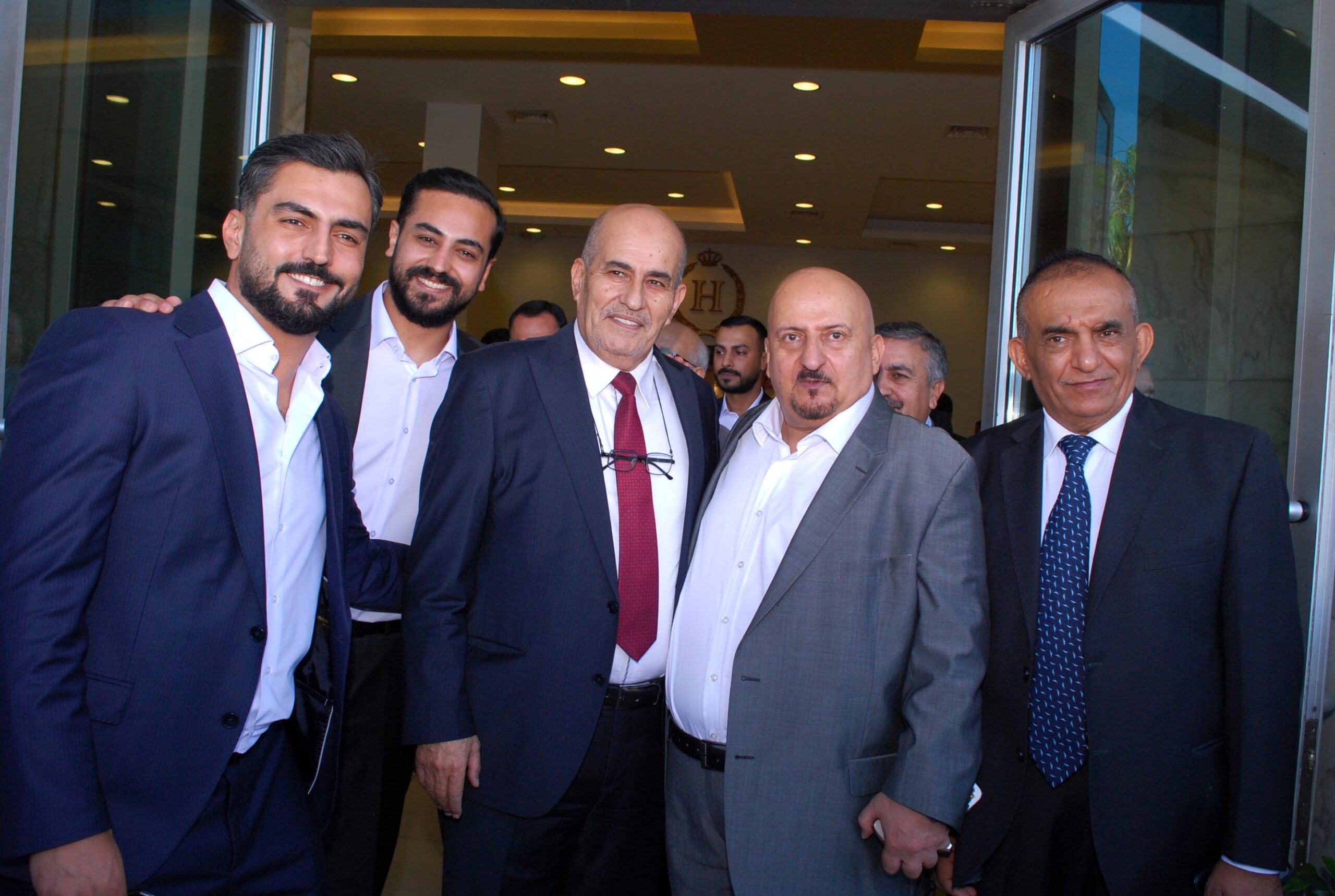 حداد و أبو طويلة نسايب .. عطية طلب و الخصاونة أجاب