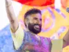 أحمد سعد يحسم جدل انفصاله: علياء بسيوني ما زالت زوجتي