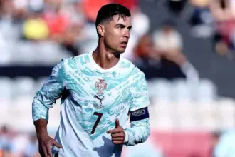 أولهم كريستيانو رونالدو.. أعظم 13 لاعباً لم يحققوا لقب كأس العالم
