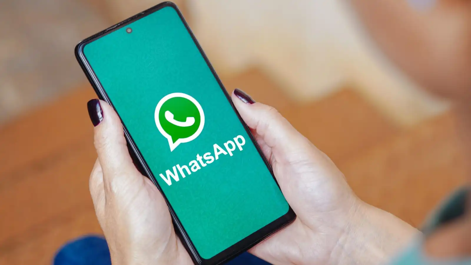 صورة حول : واتساب يطرح مؤثرات مذهلة للرسائل على أجهزة آيفون واتساب يطرح مؤثرات مذهلة للرسائل على أجهزة آيفون