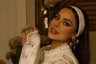 هند البلوشي.. جدة ثمانينية تعاني النسيان تعيش في عالم مواز