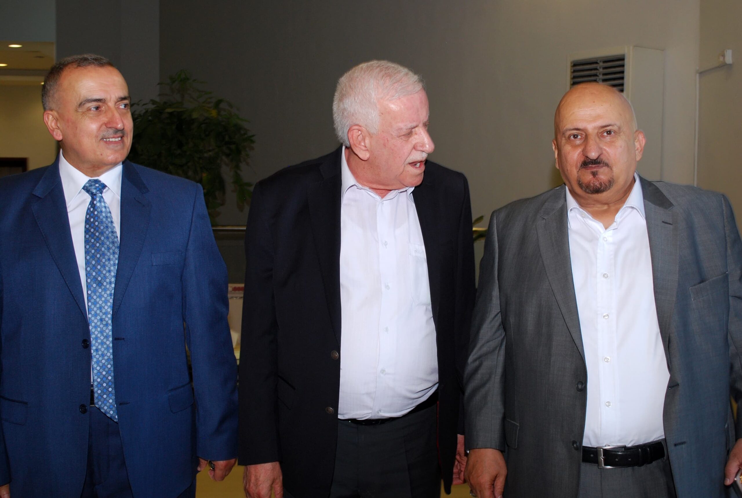 حداد و أبو طويلة نسايب .. عطية طلب و الخصاونة أجاب