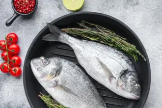 بربع مليون دينار.. نائب يحصل على دعم ممول لانشاء مزرعة اسماك