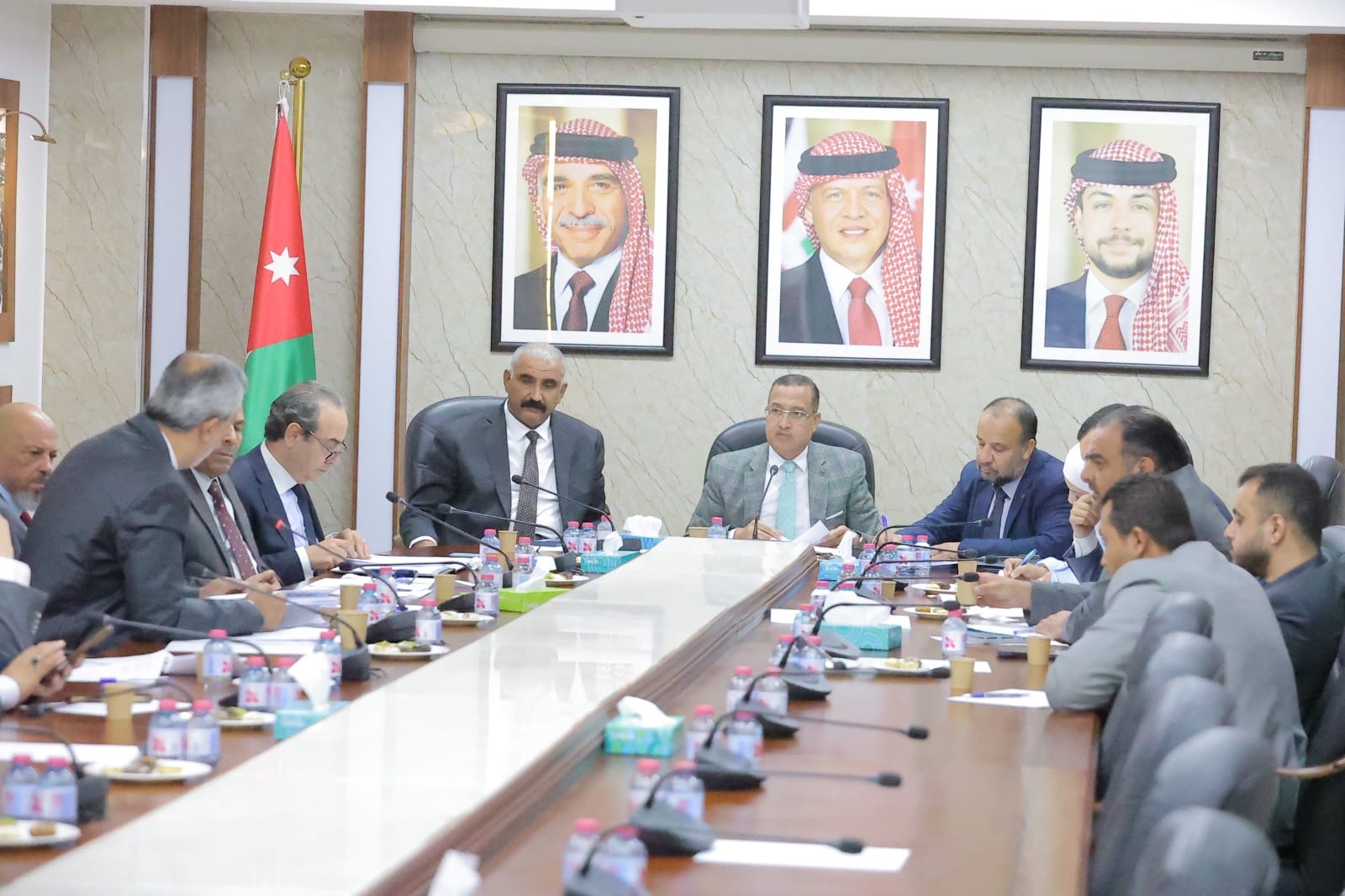 "الإدارية النيابية" تستمع إلى آراء ومقترحات النقابات المهنية حول مشروع قانون الإدارة المحلية
