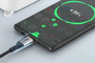 أيهما أفضل للهواتف على المدى الطويل.. الشحن السريع أم العادي؟