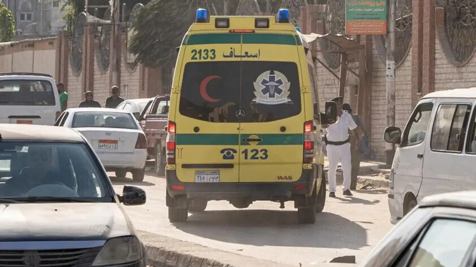 مصر.. خلاف عائلي يقود زوجة إلى إحراق نفسها أمام طفلها
