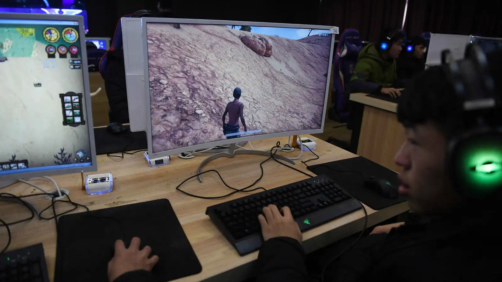 "مزايا وعيوب".. هل تستحق شاشات "OLED" للألعاب ثمنها؟