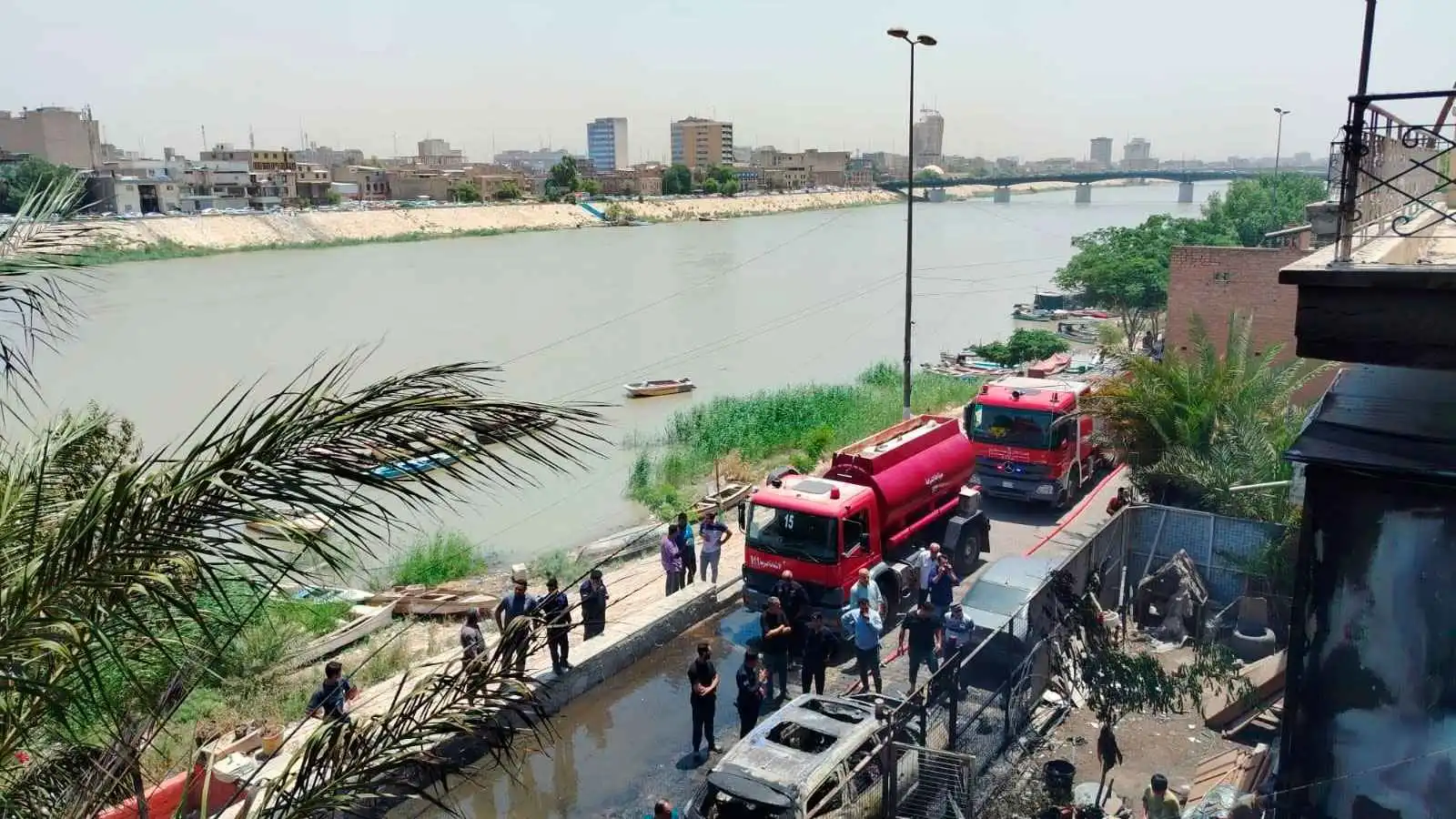 صورة حول : حادث مأساوي في أربيل.. سقوط حافلة بنهر رزان وفقدان أحد الركاب حادث مأساوي في أربيل.. سقوط حافلة بنهر رزان وفقدان أحد الركاب