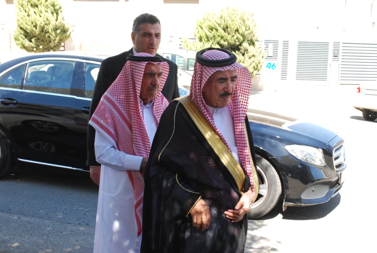 العزة والشوابكة نسايب.. دودين طلب وجابر اعطى- صور