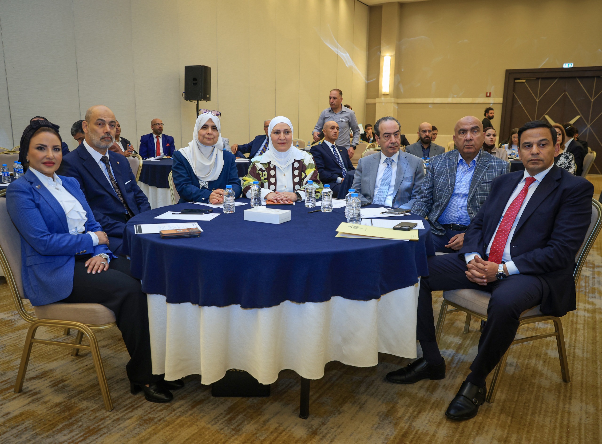القاضي: التنمية تبدأ من المحافظات والاستماع المباشر للمواطنين