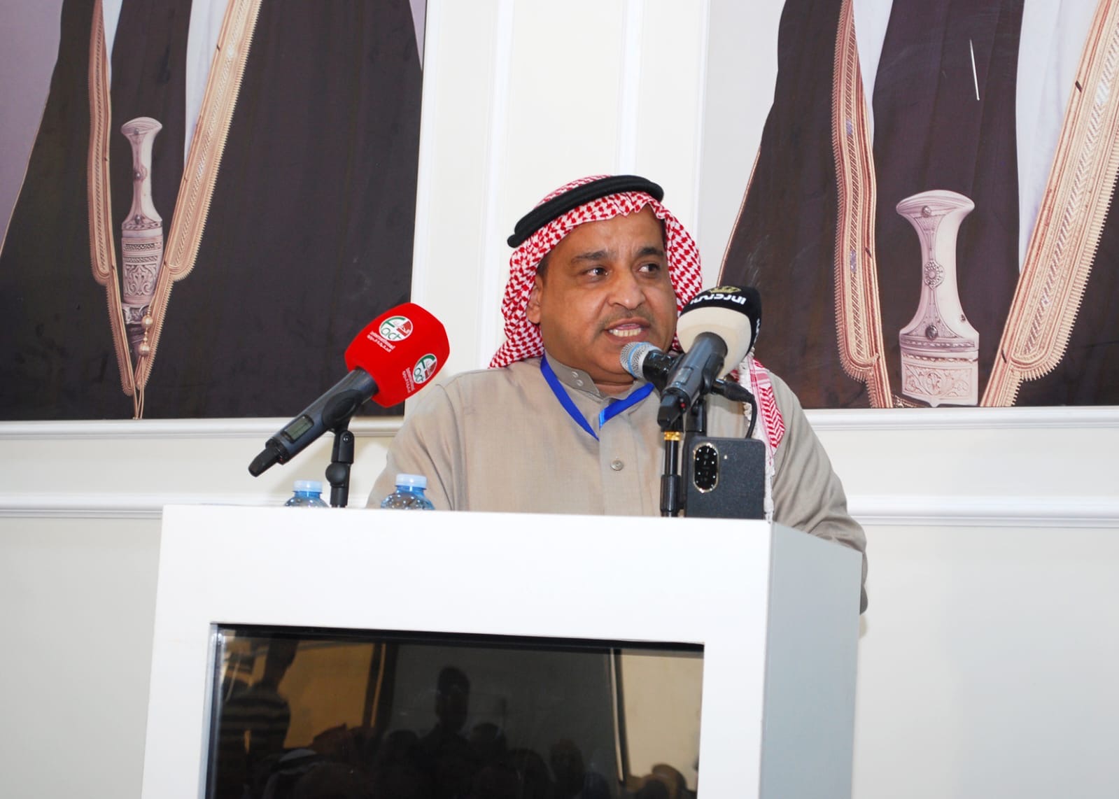 رئيس النواب يشارك عشائر الدعجة الاحتفال بالأعياد الوطنية