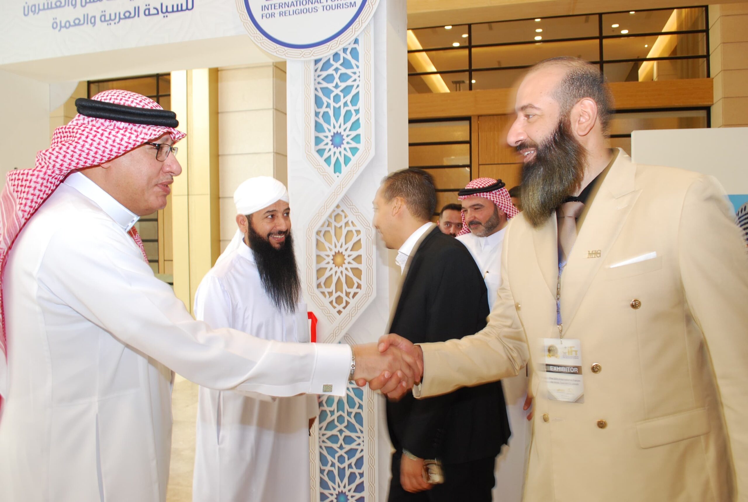 إطلاق أعمال الملتقى الدولي الـ25 للسياحة العربية والعمرة