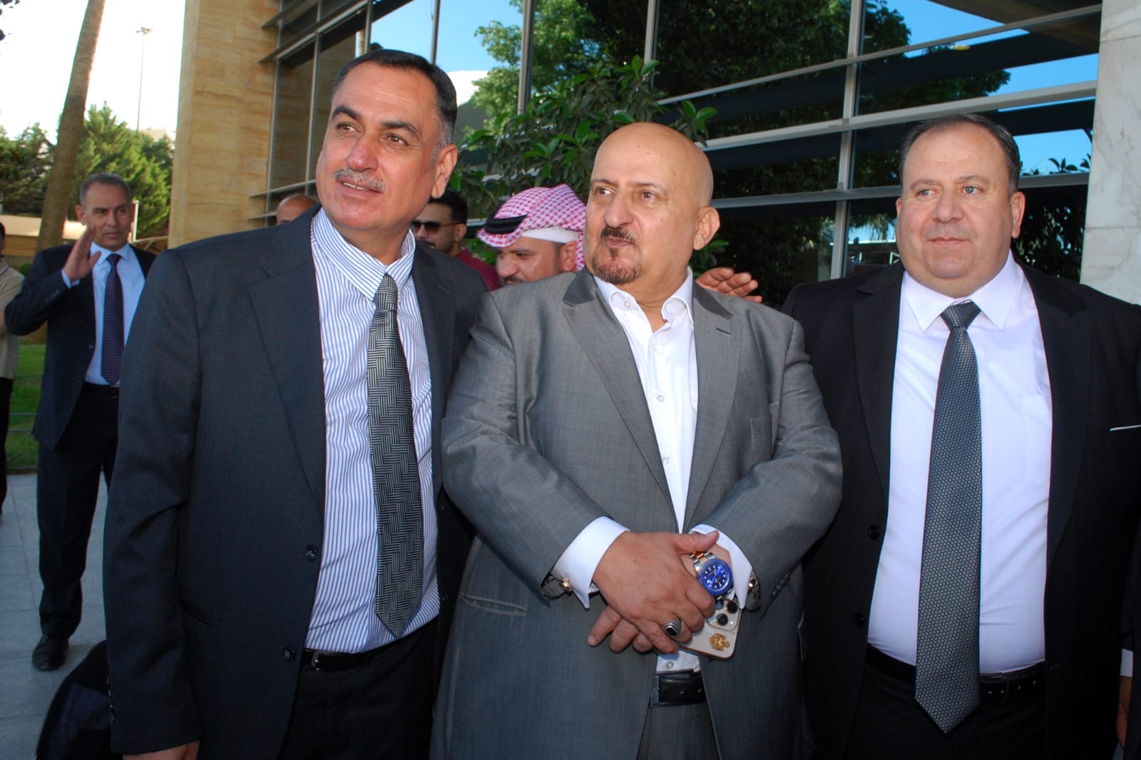 حداد و أبو طويلة نسايب .. عطية طلب و الخصاونة أجاب