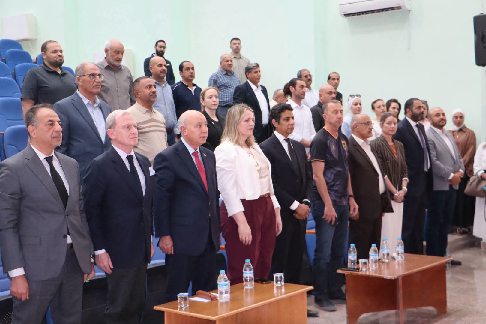 صورة حول : رئيس جامعة مؤتة يستقبل سفيري أيرلندا والجمهورية الفرنسية لدى المملكة رئيس جامعة مؤتة يستقبل سفيري أيرلندا والجمهورية الفرنسية لدى المملكة