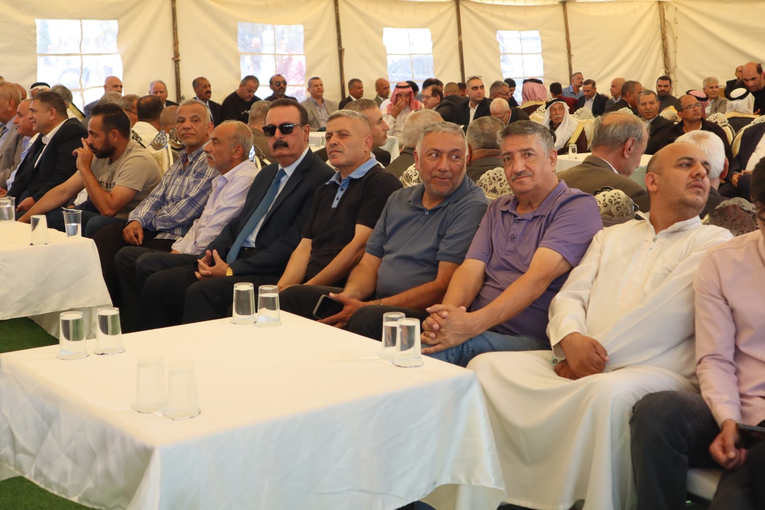 الباشا سلمان علي الغنيمات (أبو خلدون) يقيم مأدبة غداء احتفاء بزفاف نجله الدكتور معتز (صور)