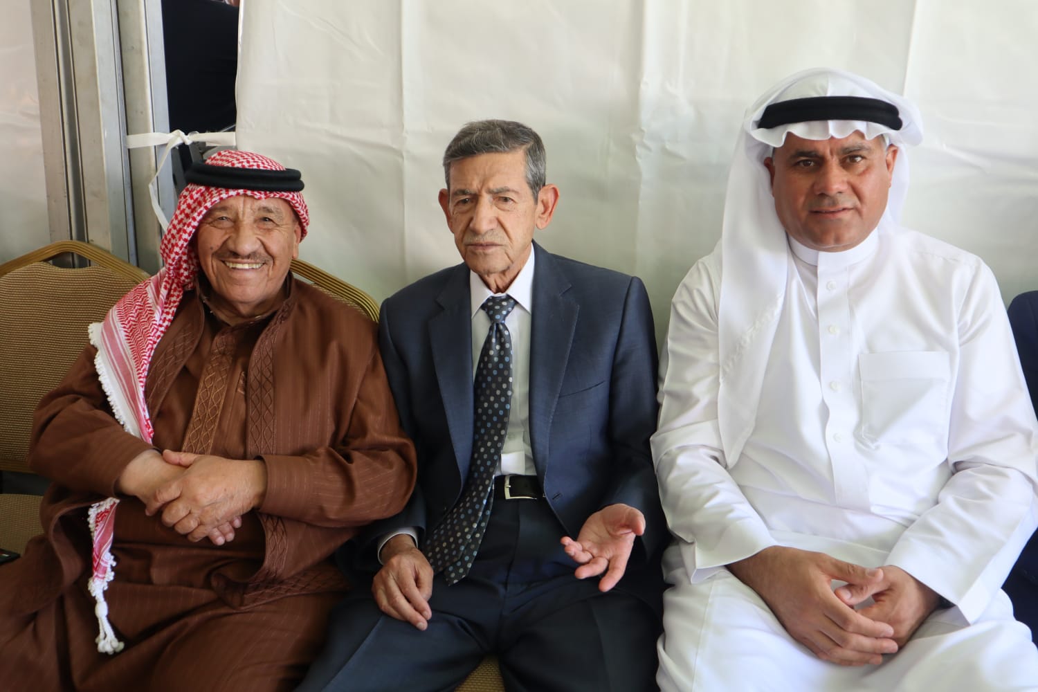 الباشا سليمان علي الغنيمات (أبو خلدون) يقيم مأدبة غداء احتفاء بزفاف نجله الدكتور معتز (صور)