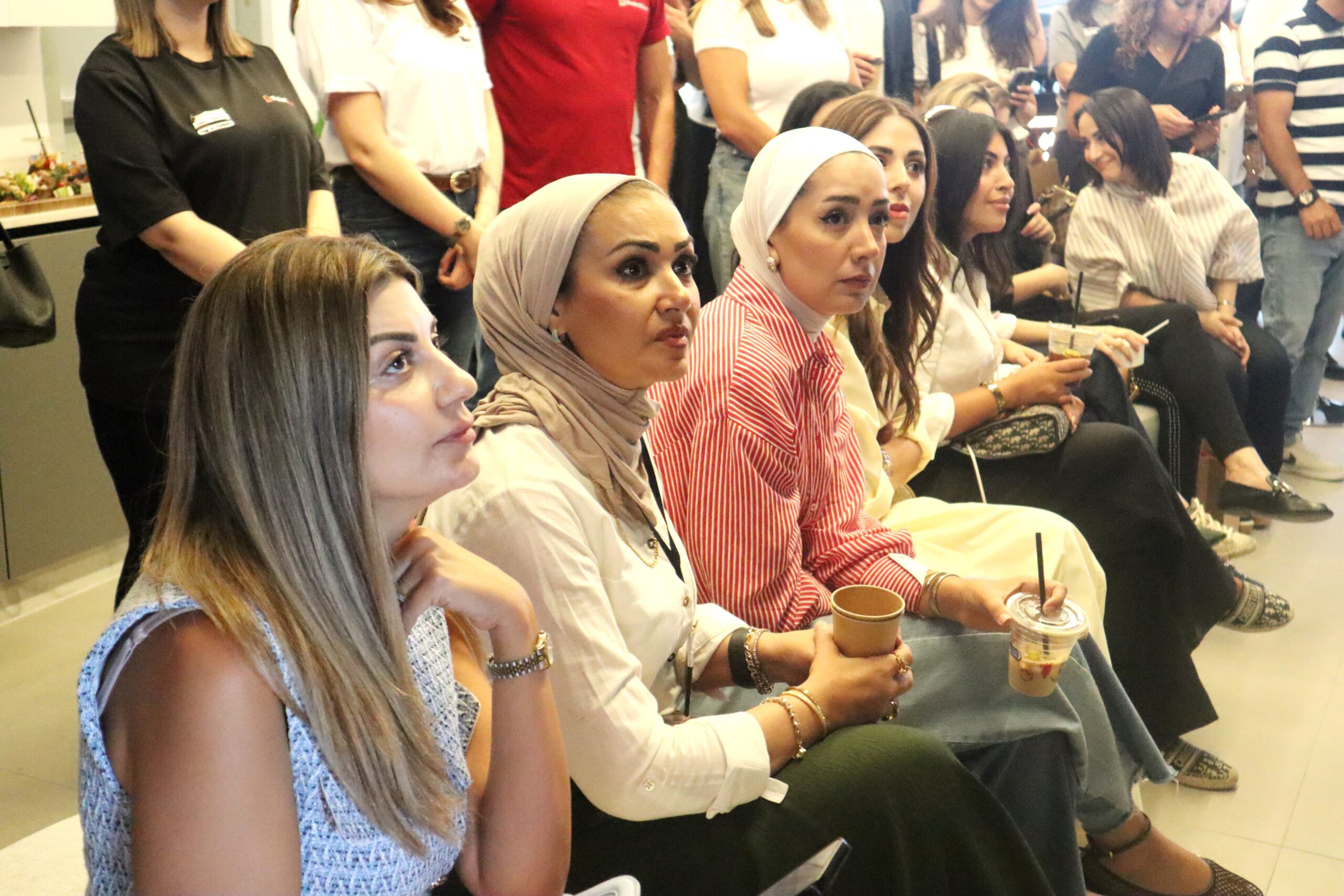 تطبيق التواصل الاجتماعي الجديد بوينت زيرو (Point Zero) يعيد رسم المشهد الرقمي الاجتماعي
