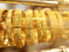 الذهب يواصل التراجع مع قوة الدولار وترقب بيانات التضخم الأميركية