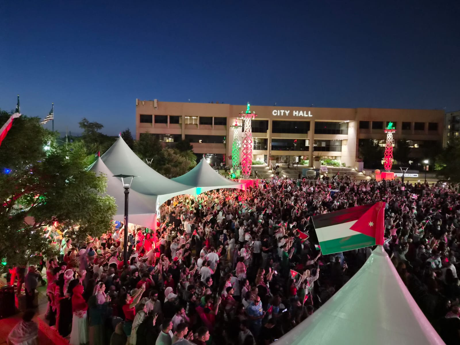 البيت الأردني يواصل فعالياته الترويجية والثقافية ويستقبل الالاف من الجالية الاردنية والزوار الاجانب