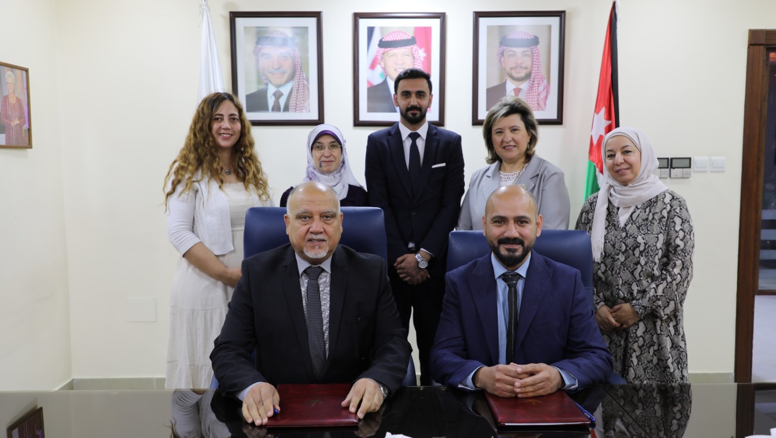 صورة حول : المجلس التمريضي يوقع و "السفراء الشباب" مذكرة تعاون المجلس التمريضي يوقع و "السفراء الشباب" مذكرة تعاون