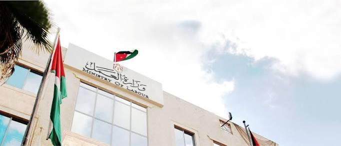 البكار: وزارة العمل تسعى لرفع مشاركة الإناث بالعملية الإنتاجية إلى 30 %