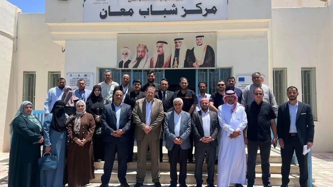 صورة حول : اجتماع القطاع الشبابي في محافظة معان اجتماع القطاع الشبابي في محافظة معان