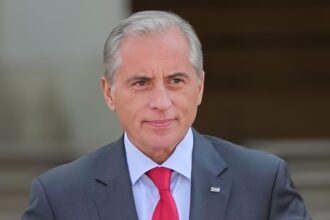 رئيس الوزراء يهنئ القيادة الهاشمية والأردنيين بالعام الهجري الجديد