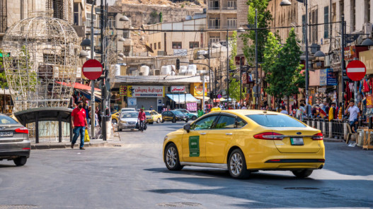 تعديل تعرفة 6 آلاف “تكسي” في الأردن من أصل 18 ألف مركبة