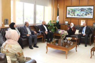 جامعة اليرموك ومؤسسة الحسين للسرطان تبحثان تعزيز الشراكة في مجالات التأمين الصحي والتوعية والبحث العلمي