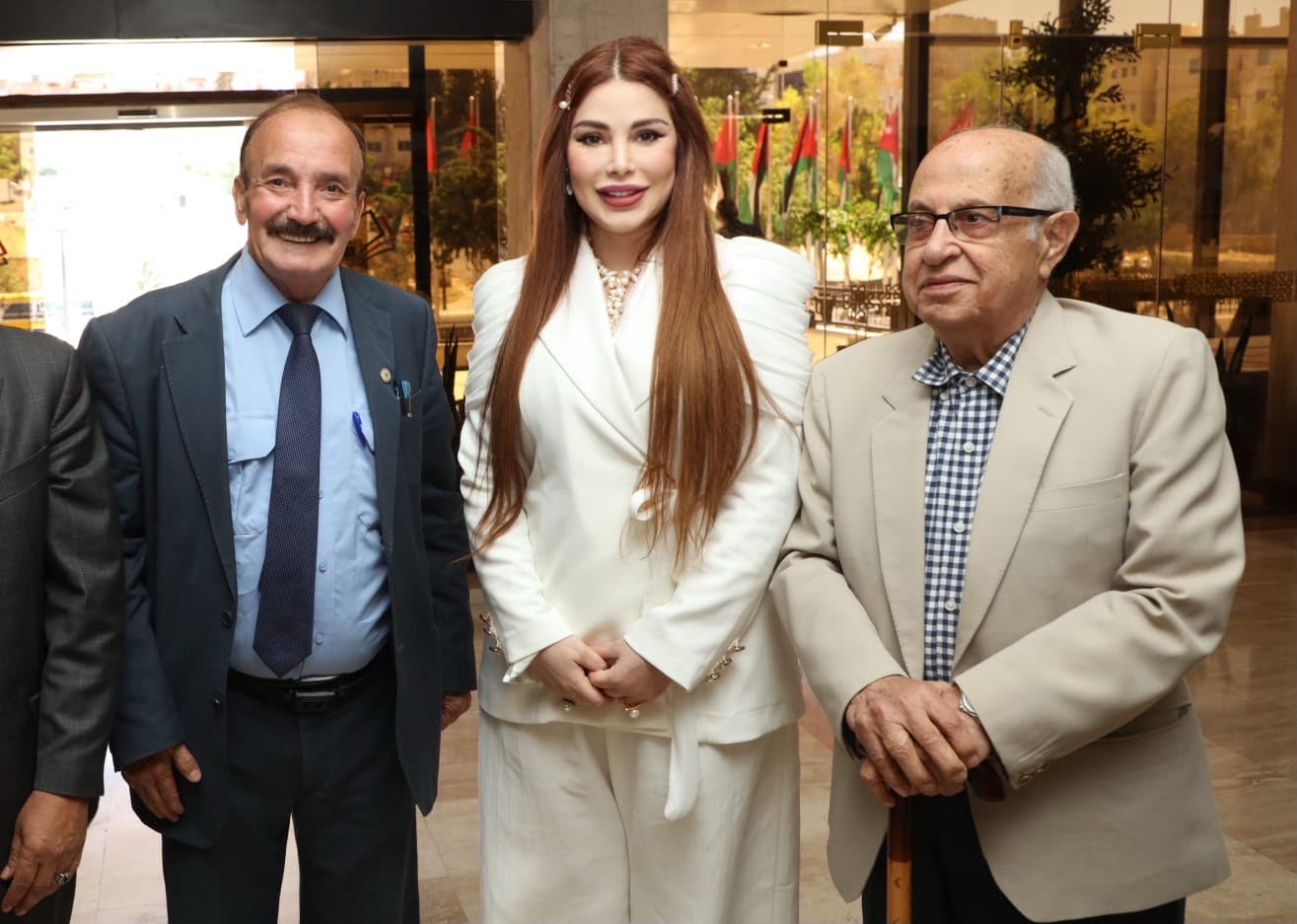 الشاعر عليان العدوان رئيسًا لاتحاد الكتاب والأدباء الأردنيين