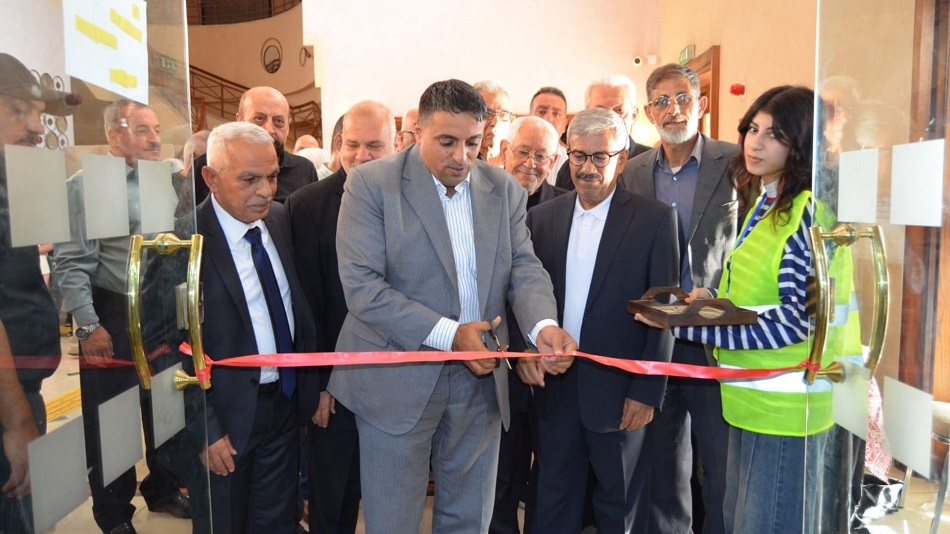 معرض وثائقي عن الأردن وفلسطين في الزرقاء