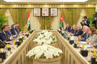 الفايز والحلبوسي يؤكدان أهمية أنبوب النفط العراقي عبر الأردن وتعزيز التعاون الاقتصادي