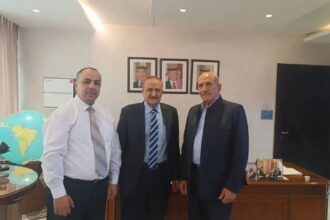 مدير عام "المصابين العسكريين" يزور مناجم الفوسفات