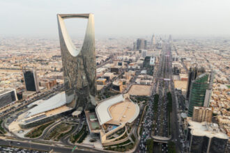 السعودية تبدأ باستقبال طلبات تملك الأجانب للعقارات