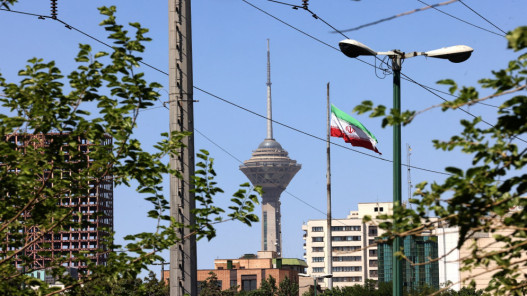 صورة حول : وكالة مهر: اتفاق أميركي–إيراني مرتقب يتضمن رفع العقوبات وإعادة فتح مضيق هرمز وكالة مهر: اتفاق أميركي–إيراني مرتقب يتضمن رفع العقوبات وإعادة فتح مضيق هرمز